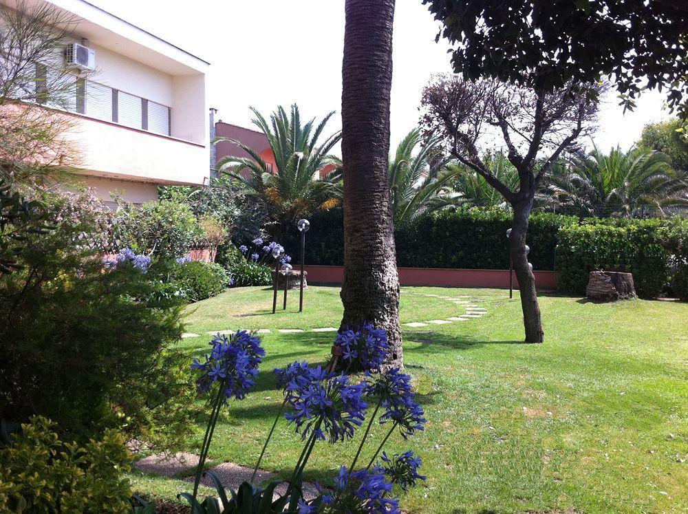 Hotel Corallo Fregenae Esterno foto